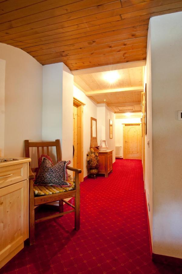 Pension Enzian Badia  Exterior photo